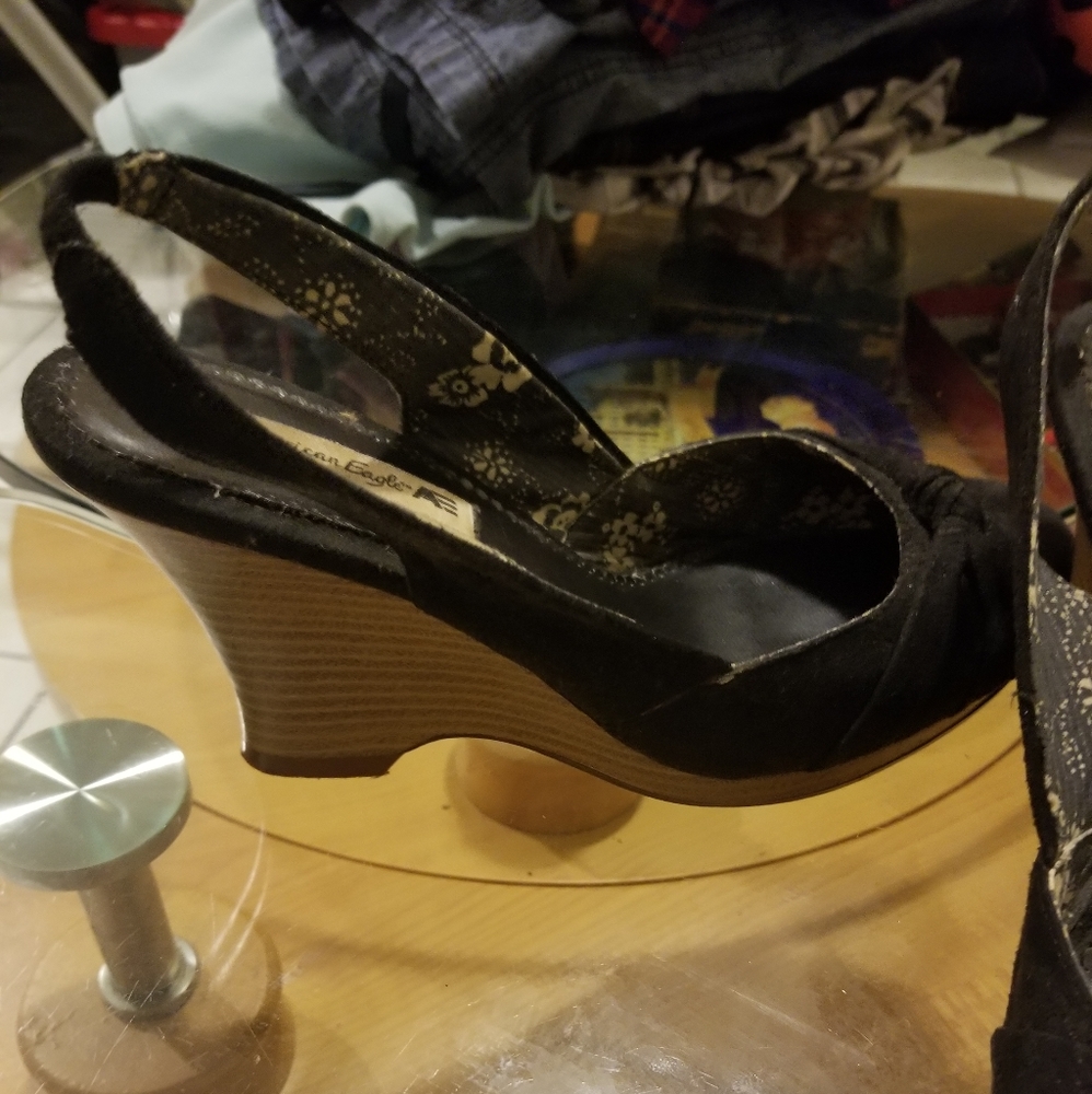 Shoes - Picture 2 of 3